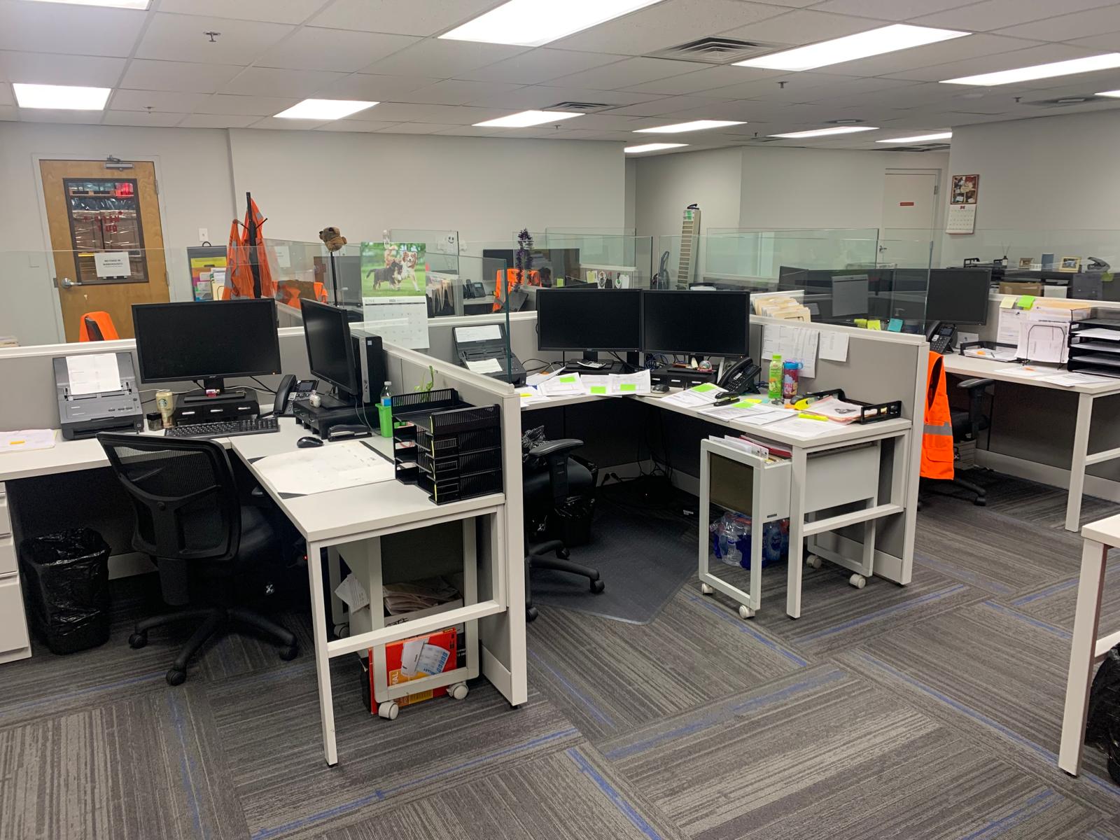 Spotless office desks